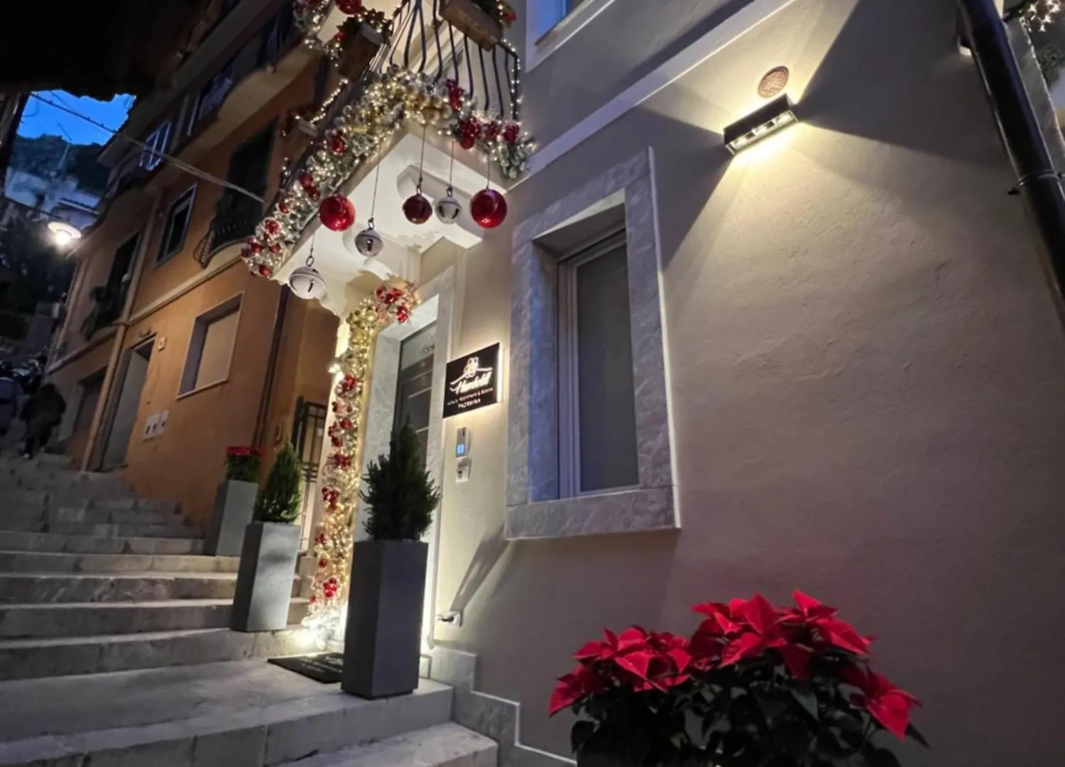 Humboldt Luxury Apartment & Rooms Taormina Italy