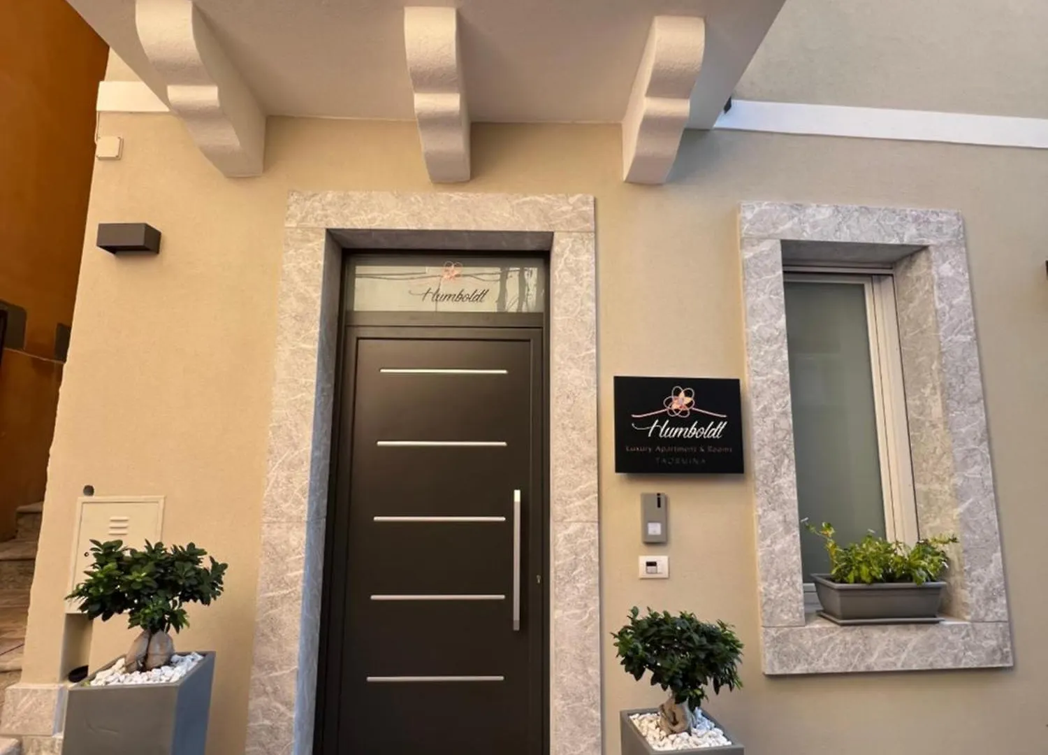 Humboldt Luxury Apartment & Rooms Taormina