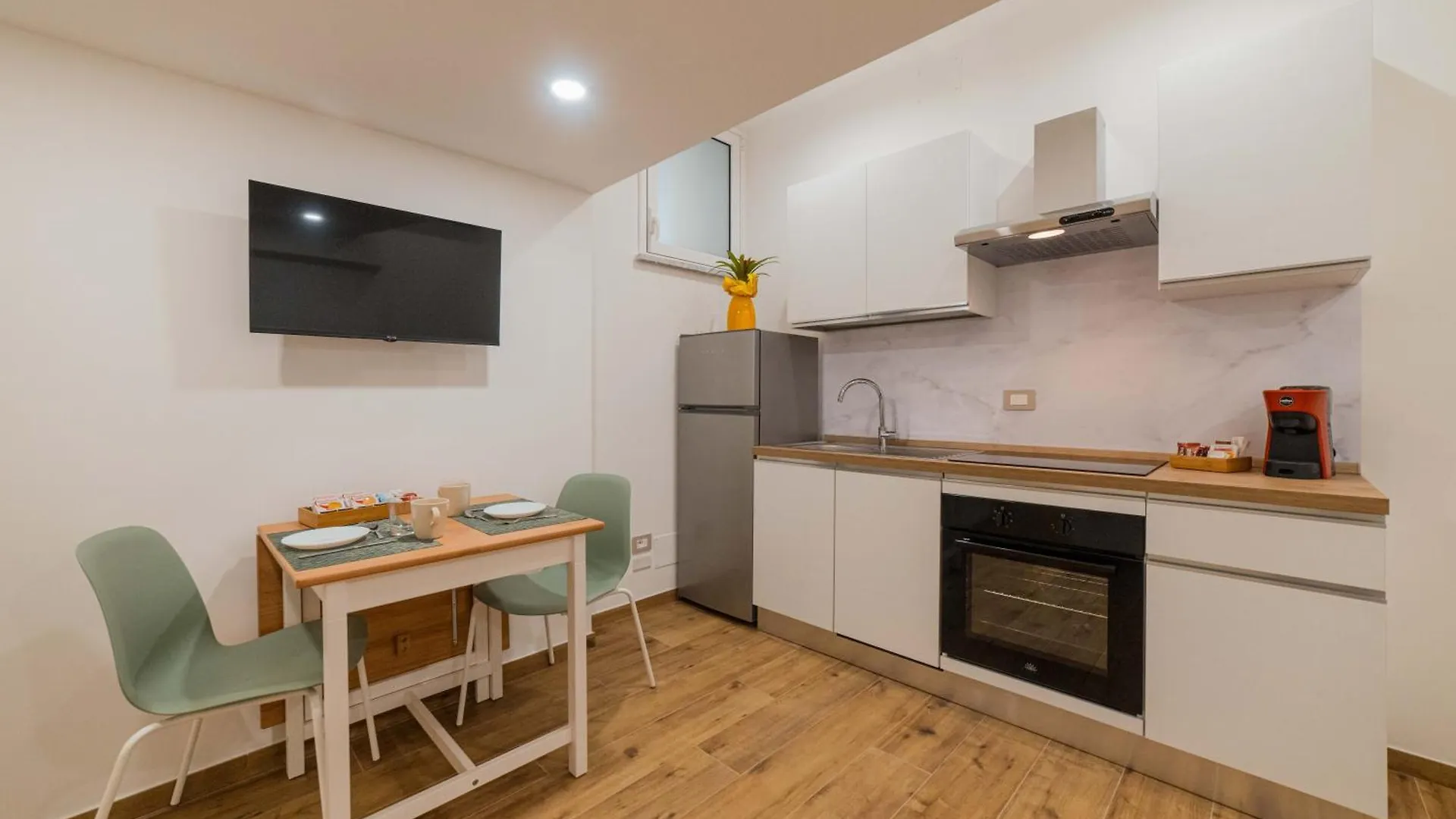 Humboldt Luxury Apartment & Rooms 타오르미나 0*,